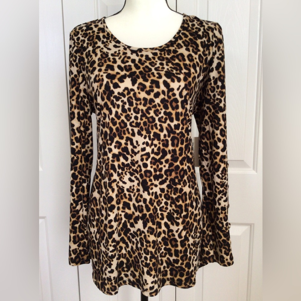 NWT New York Laundry tunic top